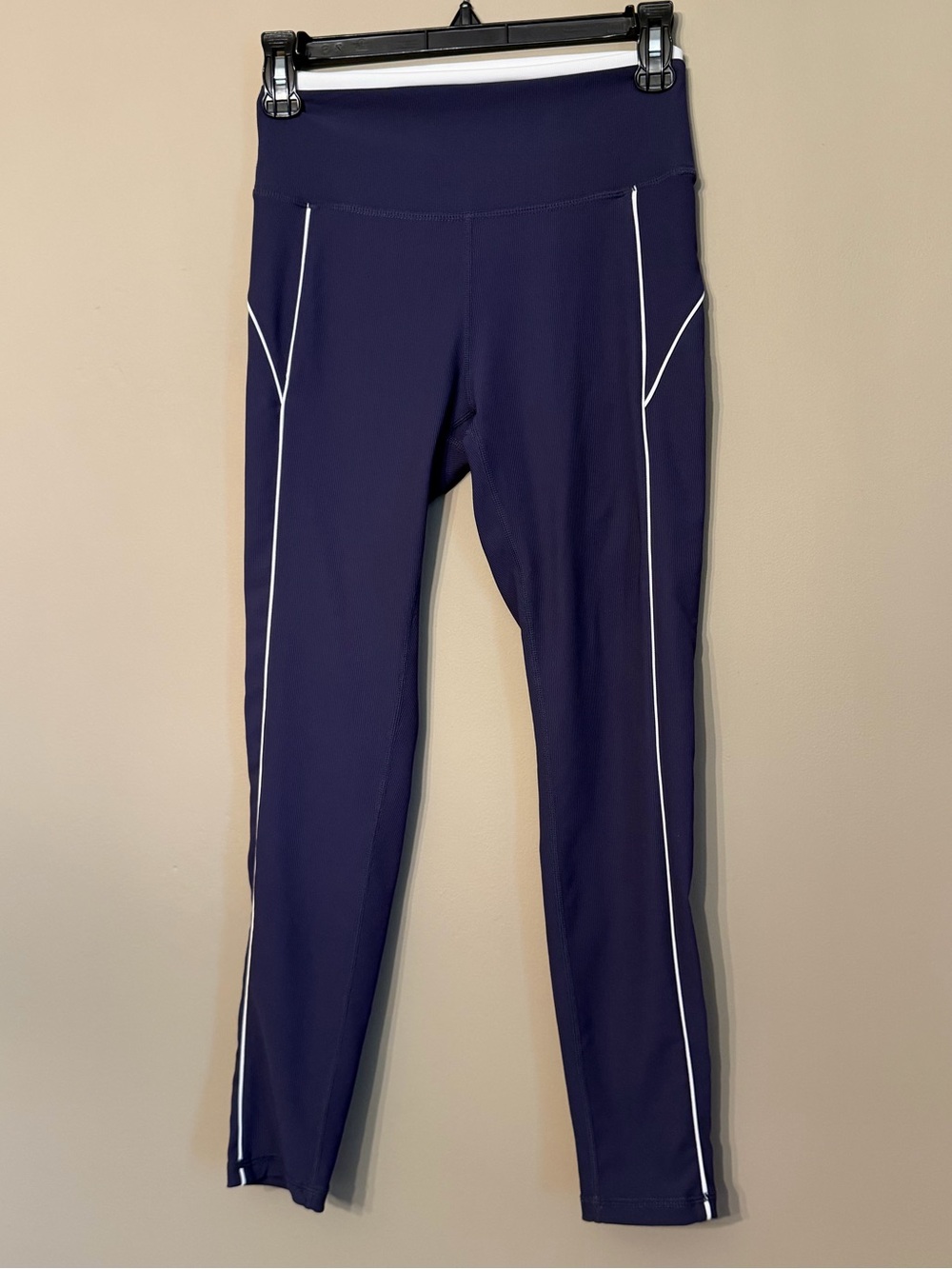 NWT Wilo The Label Leggings